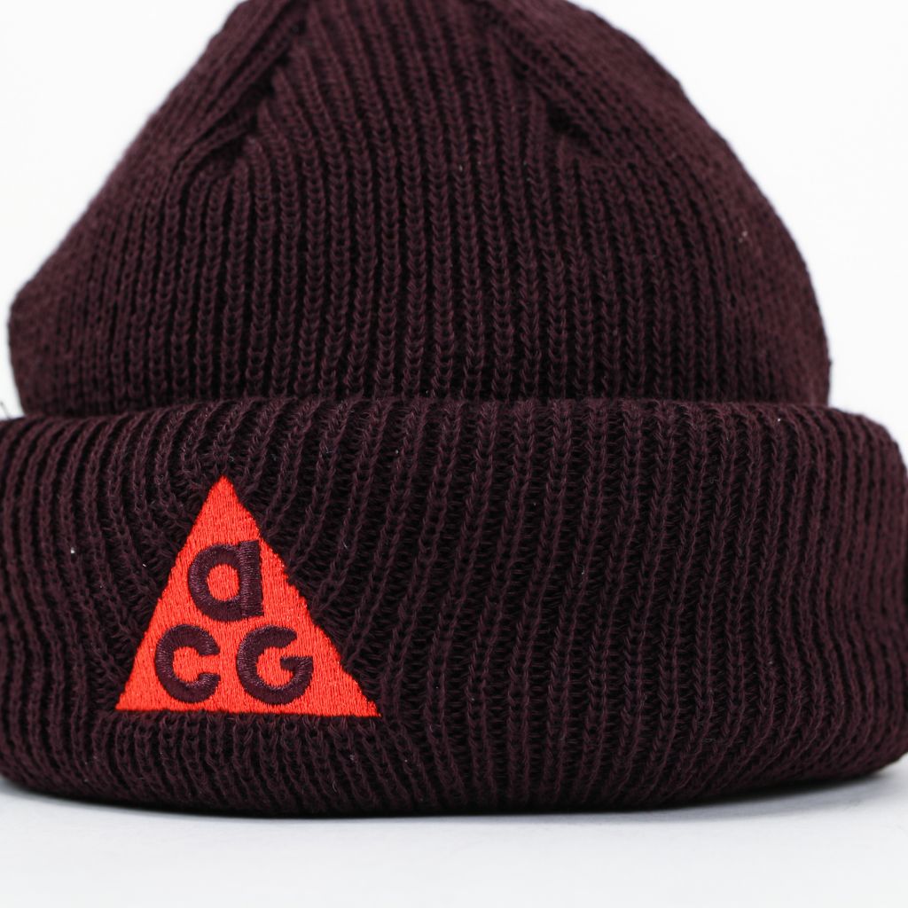 nike nrg beanie 3in1 acg