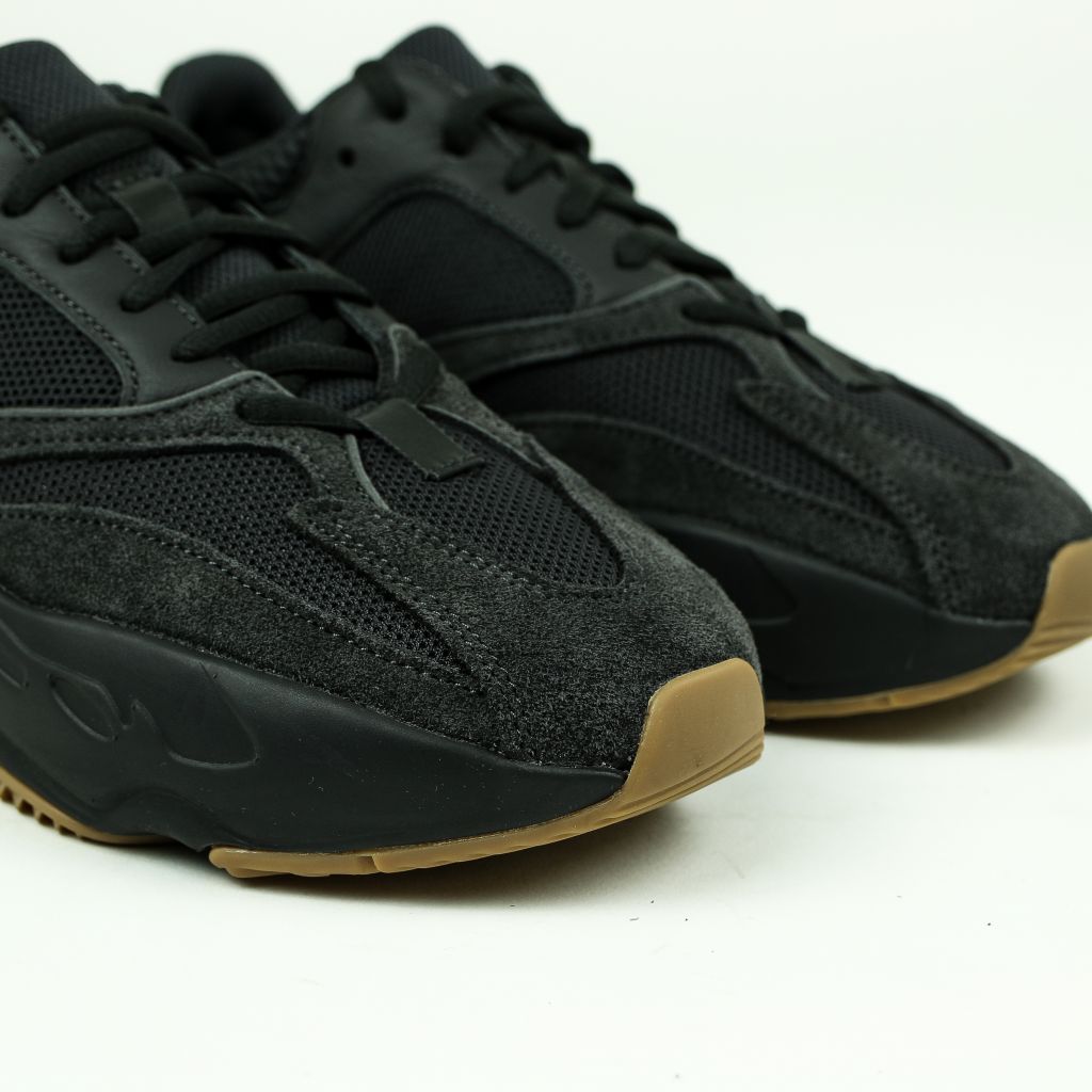 YEEZY BOOST 700 UTILITY BLACK Adidas Sneakerium